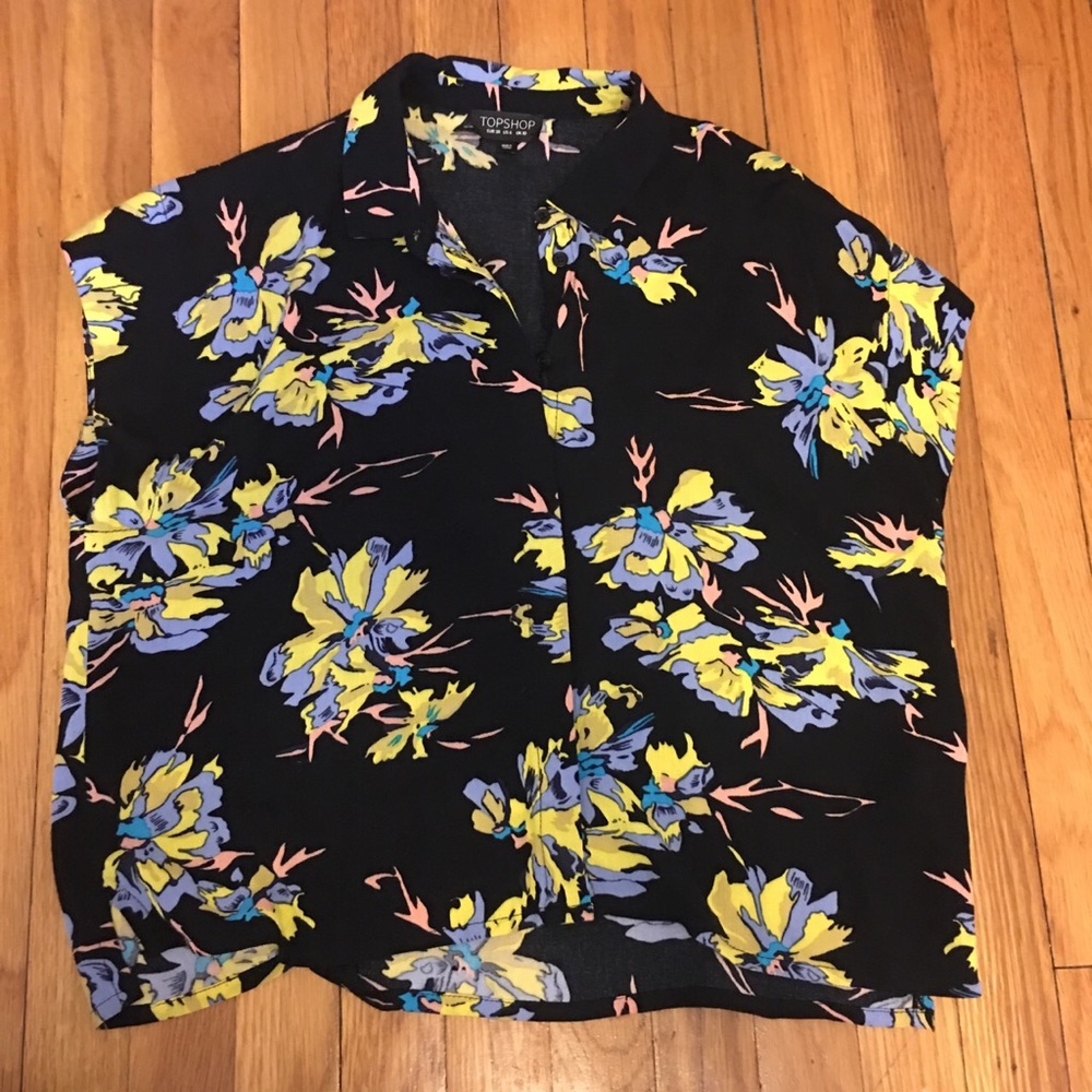 Topshop floral button down short sleeve shirt
